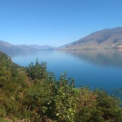 Look at the colour of the water! So blue.