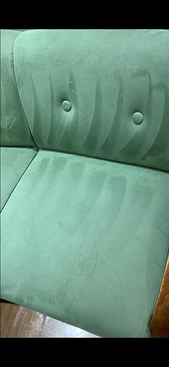 Alles Sofas und Teppiche sind immer frisch gesaugt