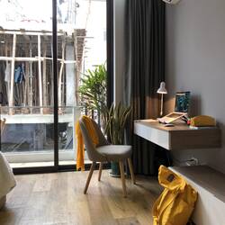 Mein Schreibtisch in Hanoi