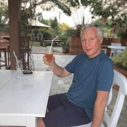 Happy Hour! Buy one, get one!