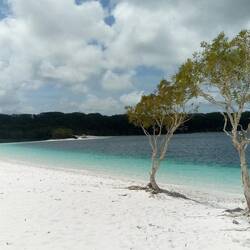 Lake McKenzie