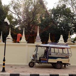 Mönch, Mauer, Tuktuk