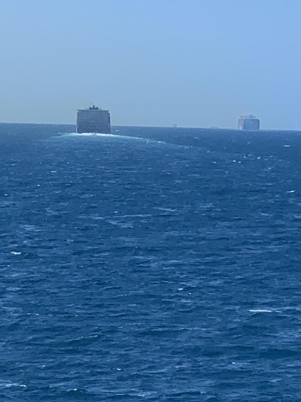 Der Tanker rückt schon mal an