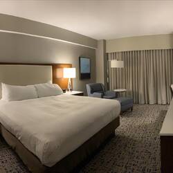 That bed looks mighty comfy 💤💤💤 — Hilton Hotel @ Logan Airport, Boston.