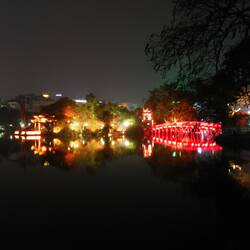 Abendlicher Spaziergang durch Hanoi