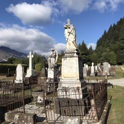 Alter Friedhof