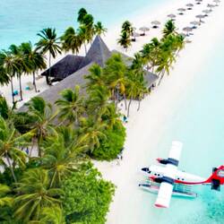 Dreams are important in these times! The pic shows "Veligandu Island" 🌴!