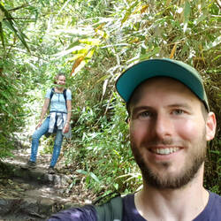 Die Landschaft in Machu Picchu erinnert schon stark an den Dschungel