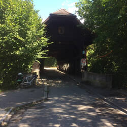… yber Brugge … (Holzbrugg Münchestai)