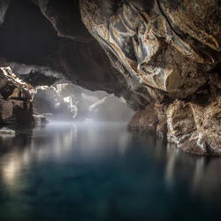 Grjótagjá cave
