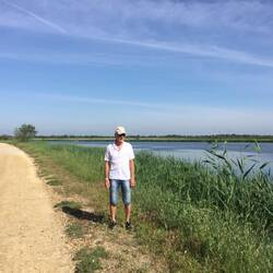 Looking west on Rhone Sete canal at Aigues Mortes bypass