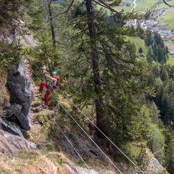 Kurzeitig hängen wir ganz schön in den Seilen