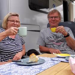 Nach dem ganz guten (Note 3-) Kuchen vom Campingplatz...