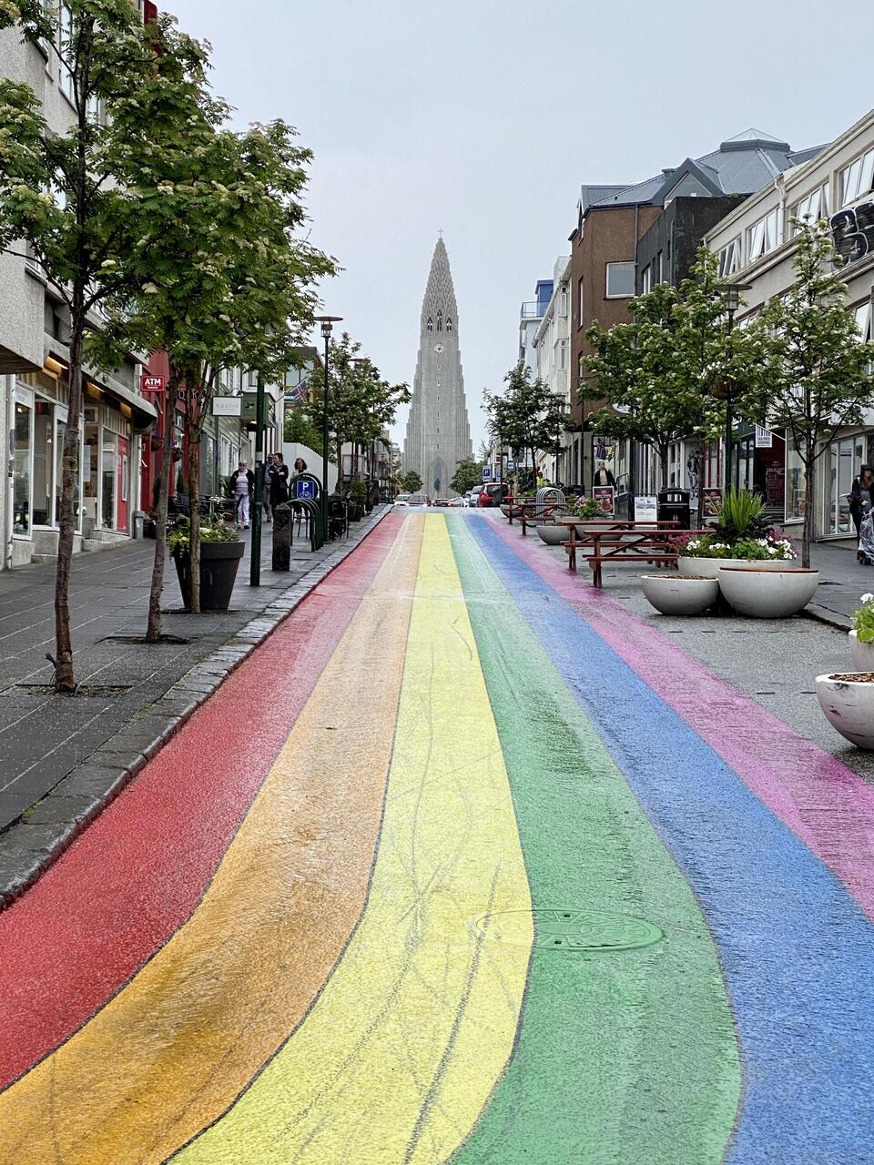 Bunte Straßen in Reykjavik