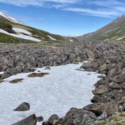 Klettern... immer dem schwarzen Shirt hinterher