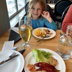Abendessen im exklusiven Boardrestaurant