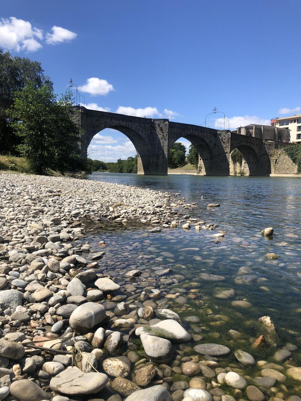 Während die Wäsche lief bin ich etwas an den Fluss gegangen