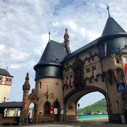 Traben Trarbach is full of "Art Noveau" architecture. This gate was built in 1898.