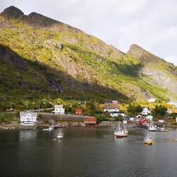 Der Blick zurück in den kleinen Hafen 😊