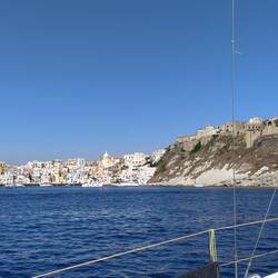 Das bunte Procida voraus
