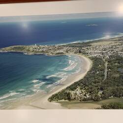 Woopi. That's our caravan park in the foreground.