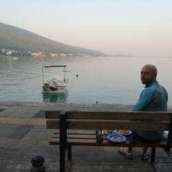 Last breakfast at the sea