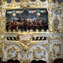 Orgel in der Musikinstrumenten-Ausstellung