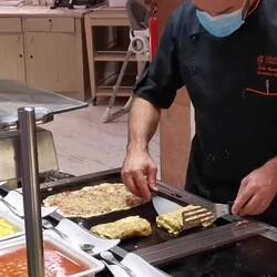 A instagramable omlett ceremony 😎!