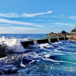 The Atlantic brings regularly fresh water in the natural pools!