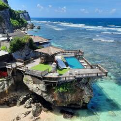 Et comme d'hab cette année...ya personne...