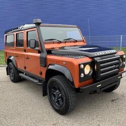 nicht schlecht: Vifians Rumpelkiste in orange-schwarz.