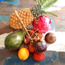 Fruit de la passion, mangoustan, ramboutan, fruits du dragon...on se régale
