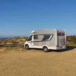 Schöner Parkplatz nur 10km vom Hafen entfernt