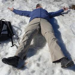 Dass ich wie ein Michelin Männchen aussehe, liegt ja hoffentlich an der ungünstigen Perspektive 😳 ...