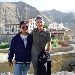 Umbi mit Tourguide
