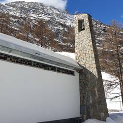 Kapelle Zermeiggern; wurde in den 1960er Jahren verschoben, als der Mattmarkstaudamm gebaut wurde