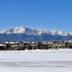 Slightly breezy in the 'hood ... but it's a-blowin' atop Pikes Peak — Colorado Springs, CO.