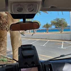 Blick aus dem Auto auf dem Strand von Teresitas