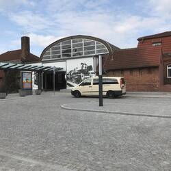 Ziel erreicht, Bahnhof Wismar.