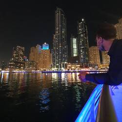 Dubai Marina am Pier 7
