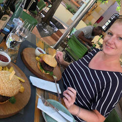 Lunch im Restaurant Stellenbosch in Windhoek 😋