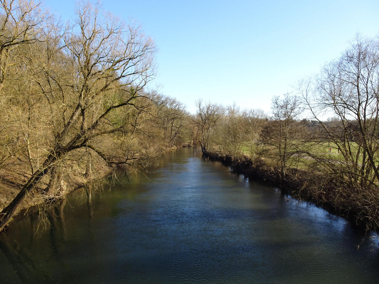Neckar zwischen Pliezhausen und Mittelstadt