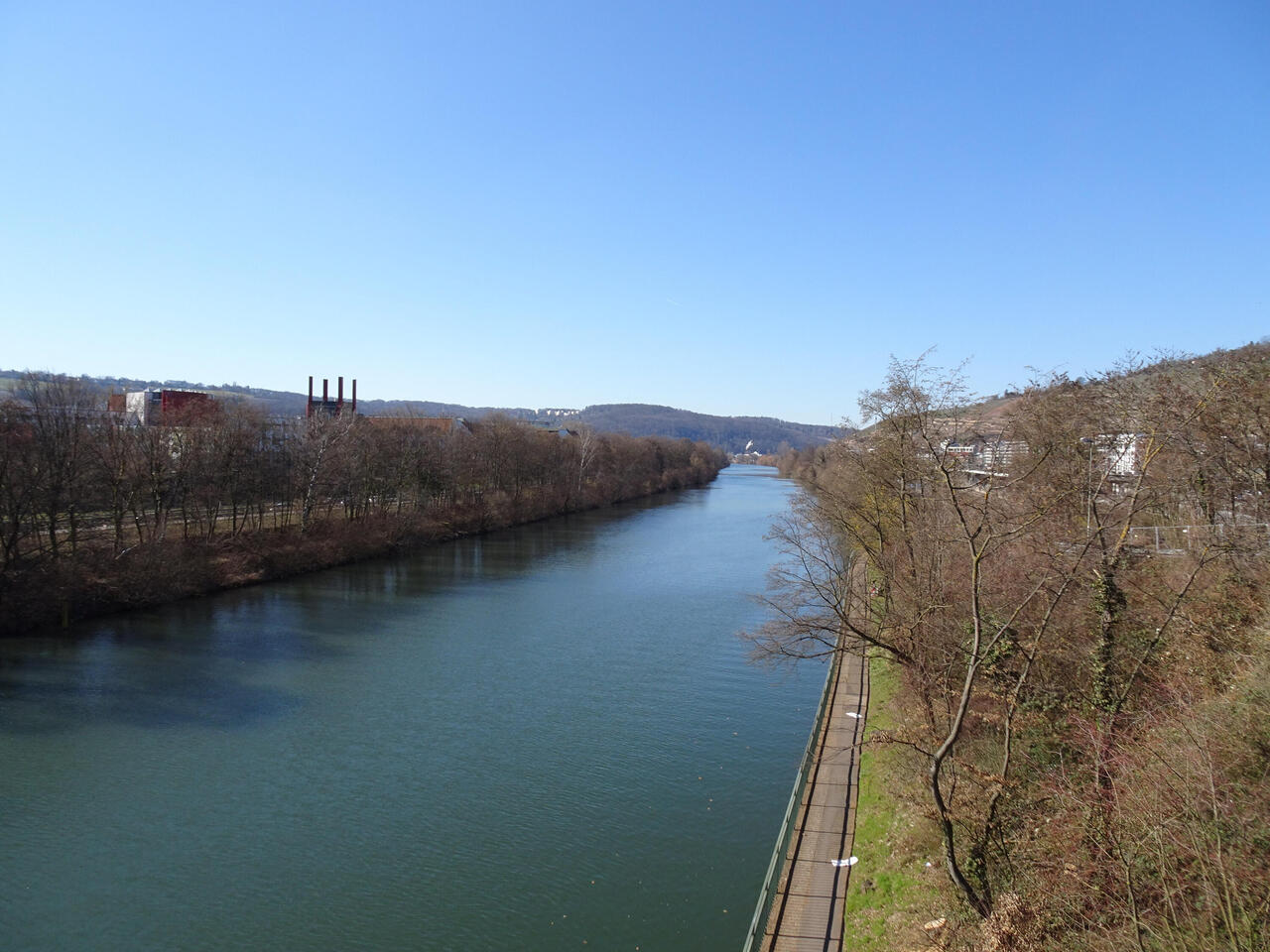 Neckar bei Esslingen