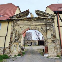 Portal am Schloss