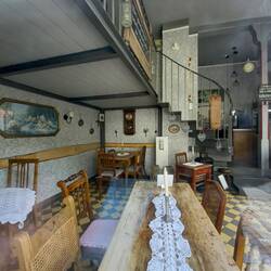 Uriges Restaurant "in der Hölle"-coronabedingt zu