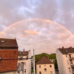 Ein grandioses regenbogenspannte sich über ganz Kassel als wir zurückkamen
