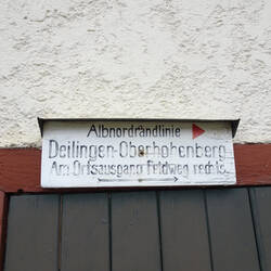 Älteres Wegzeichen des HW1