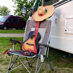 Gitarrensoind war auch dabei.