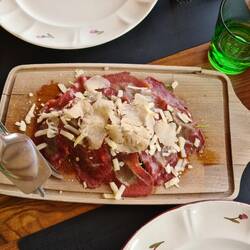 Thunfischcarpaccio