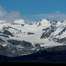 This view of Gulkana Glacier from Denali Hwy changes our evening plans.